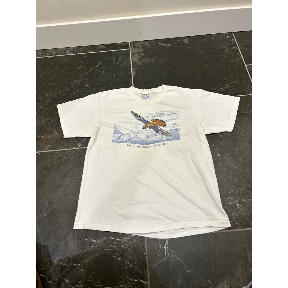 Vintage Hanes Point Reyes National Seashore Hawk Graphic T-Shirt White Large